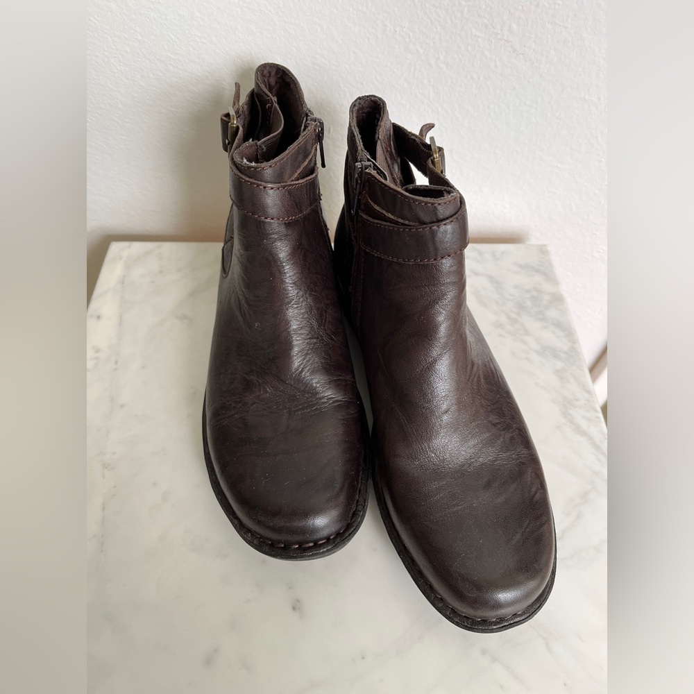 Clarks Chocolate Brown Leather Buckle Wrap Strap Whistle Shrub Ankle Boots 8 M